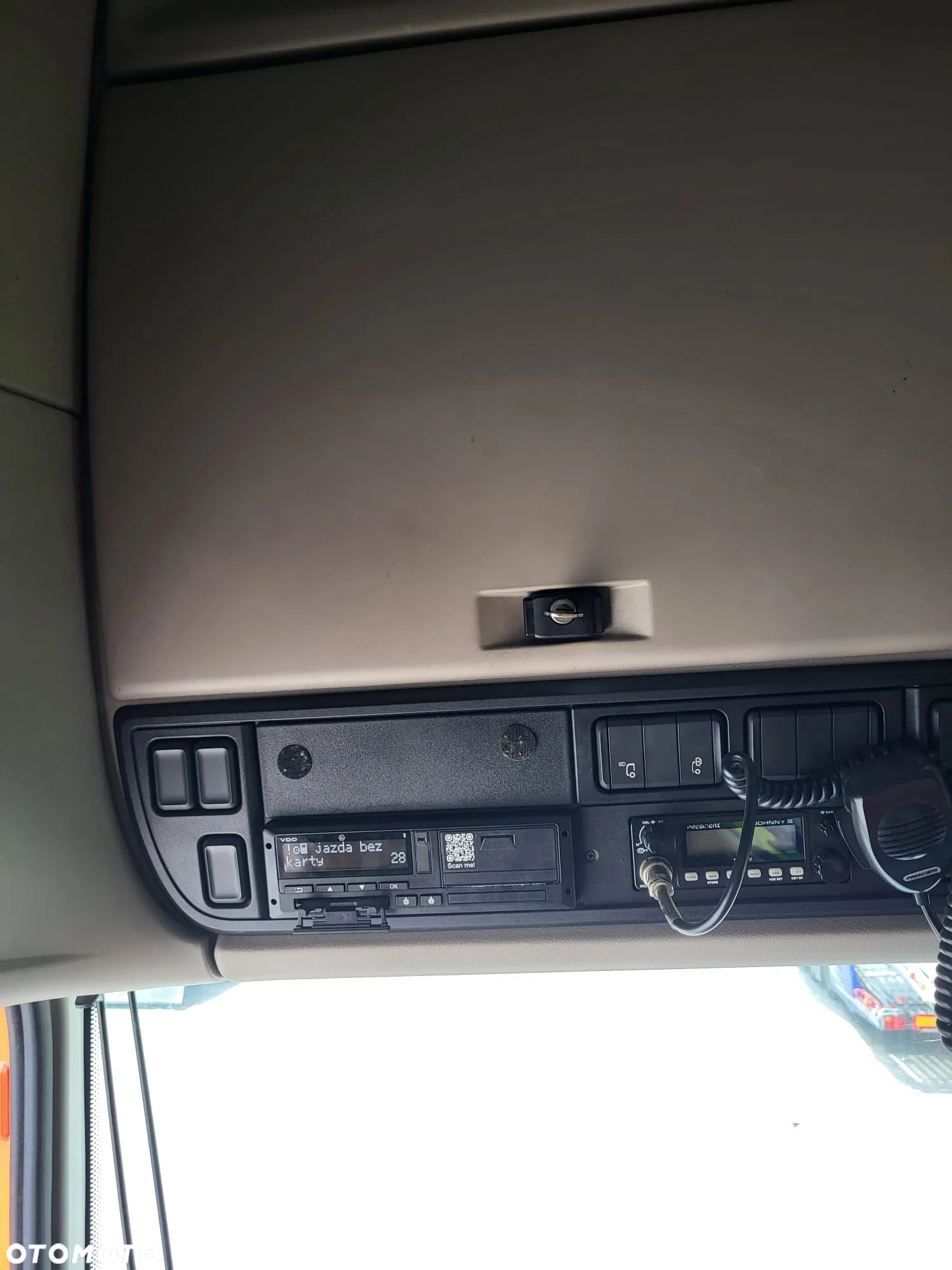 DAF 480XF - 5