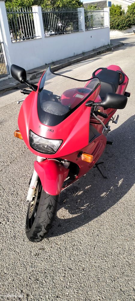 Suzuki RF RF600R - 3