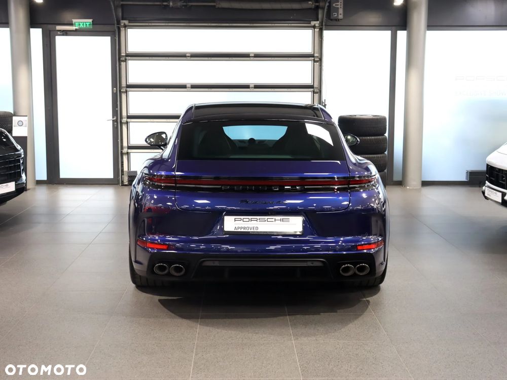 Porsche Panamera 4S E-Hybrid PHEV - 4