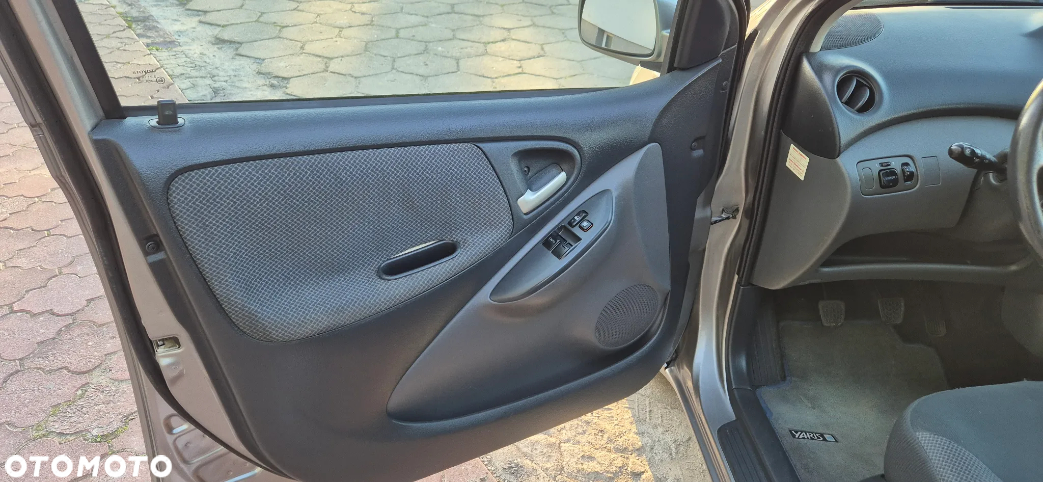 Toyota Yaris 1.4 D-4D Sol - 19