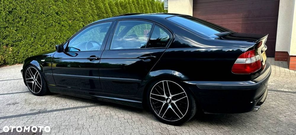 BMW Seria 3 325i Edition Sport - 26