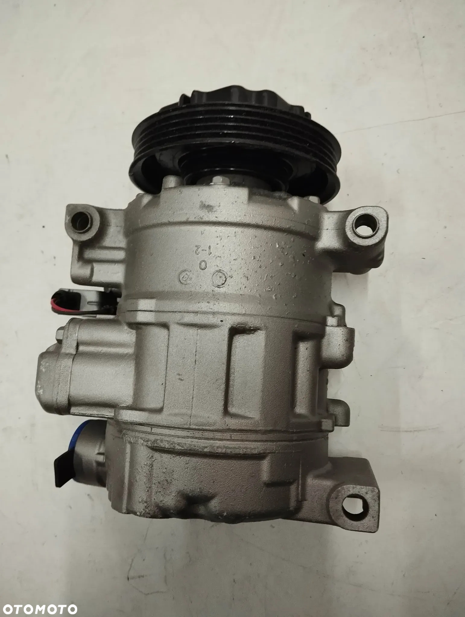 Sprężarka klimatyzacji Audi A4, A6 2.5 TDI 4B0260805J 8E0260805C 8E0260805R - 5