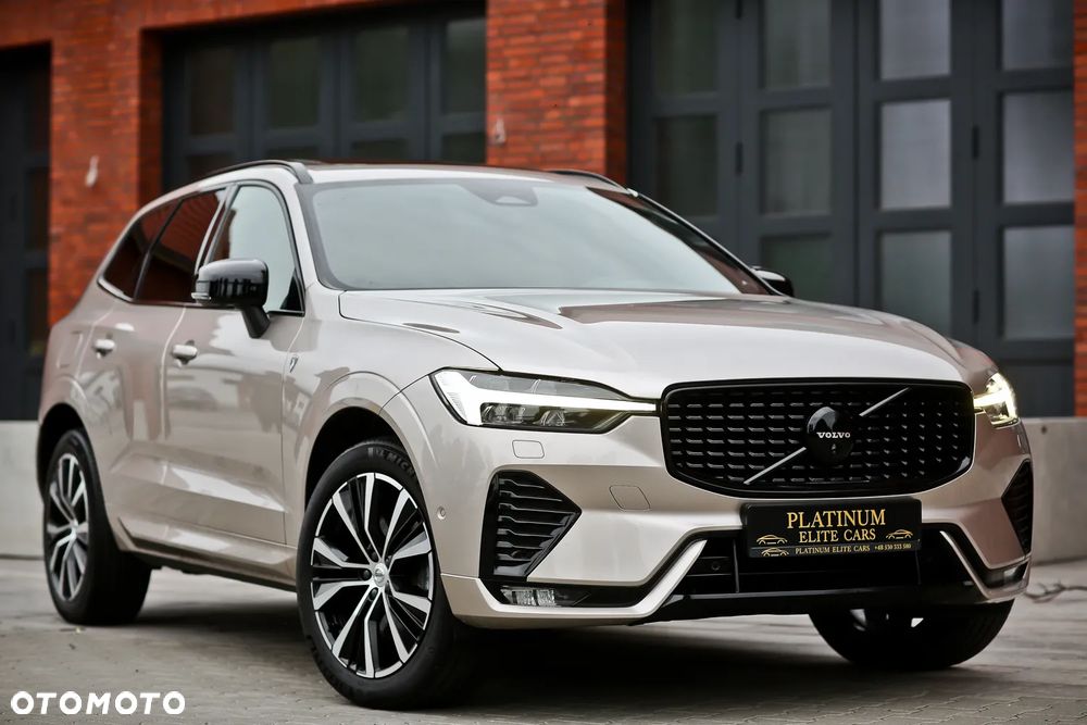 Volvo XC 60 B4 D AWD Ultimate Dark - 6