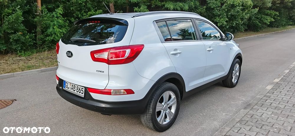 Kia Sportage 1.7 CRDI 2WD Dream-Team Edition - 22