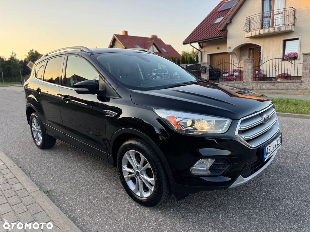 Ford Kuga 2.0 TDCi 2x4 Titanium - 3