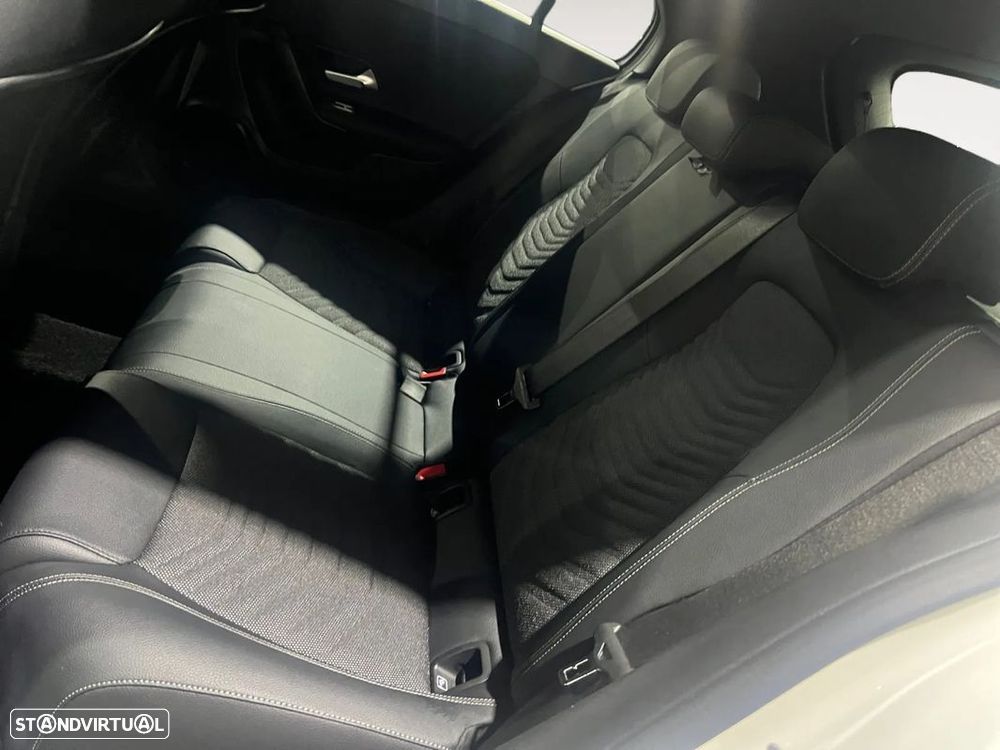 Mercedes-Benz A 200 Standard - 15