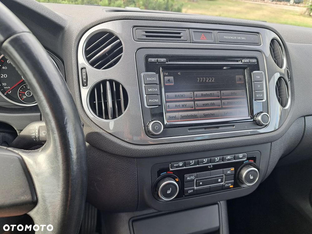 Volkswagen Tiguan 2.0 TDI DPF BlueMotion Technology Exclusive - 28