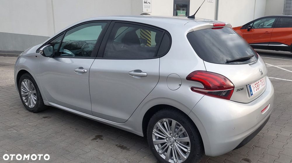 Peugeot 208 PureTech 82 Active - 8