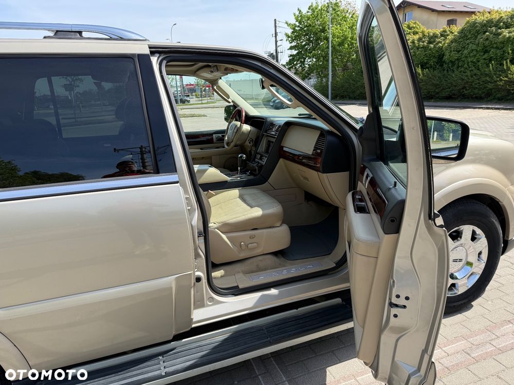 Lincoln Navigator 5.4 4WD Luxury - 12