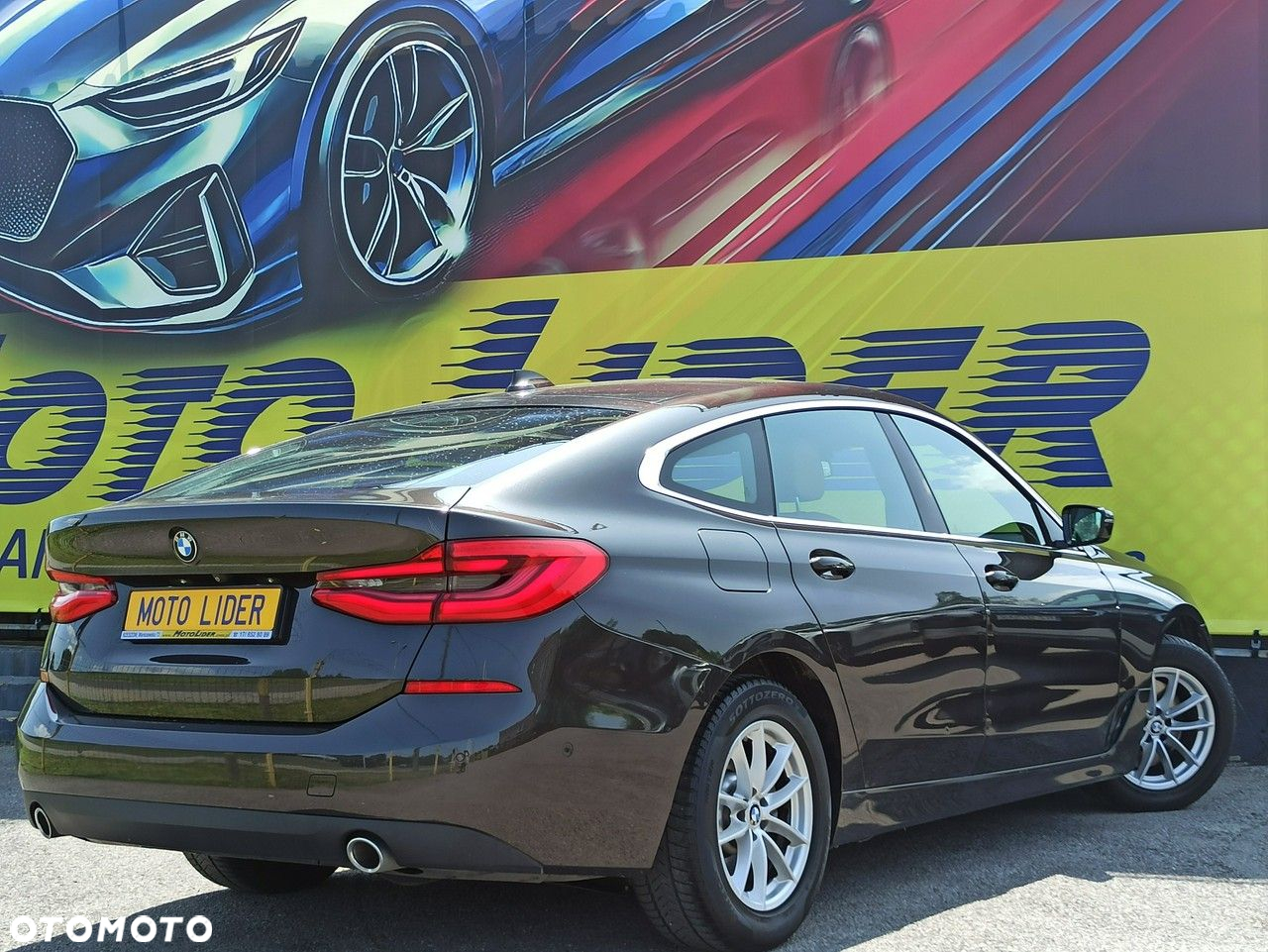 BMW 6GT - 6