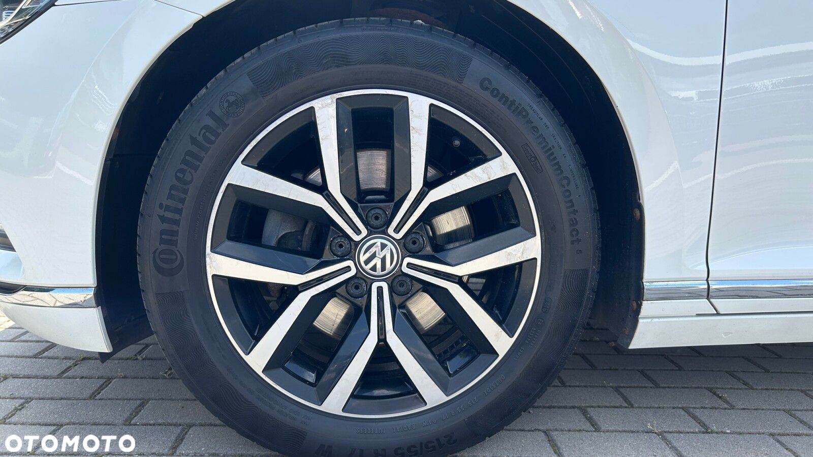 Volkswagen Passat 1.4 TSI BMT ACT Highline - 35