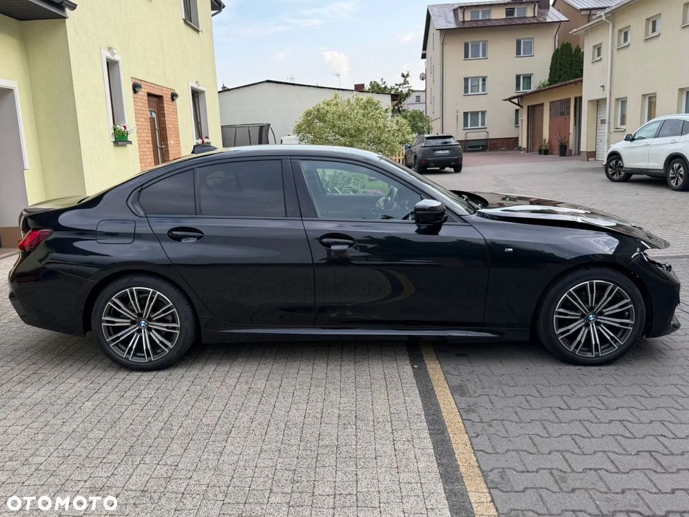 BMW Seria 3 320d xDrive mHEV M Sport - 5