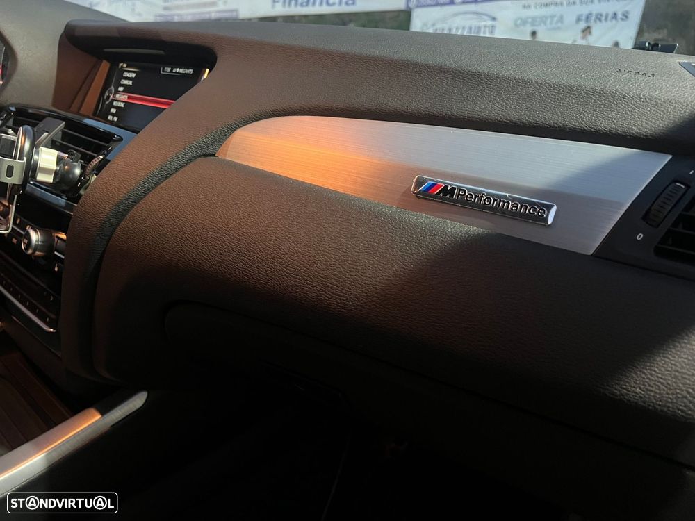 BMW X4 20 d xDrive Pack M - 38