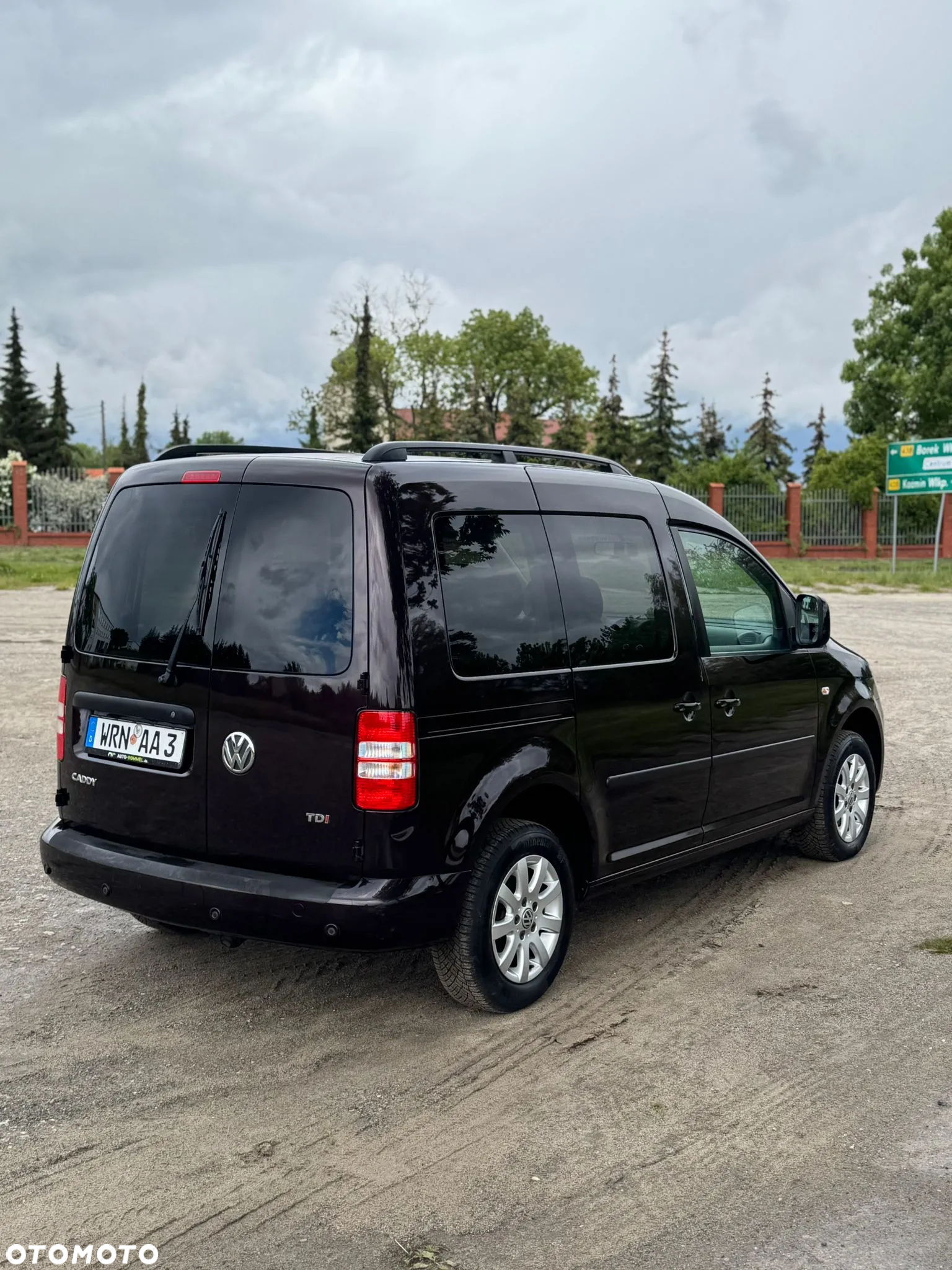 Volkswagen Caddy 1.6 TDI Comfortline Edition DSG - 8