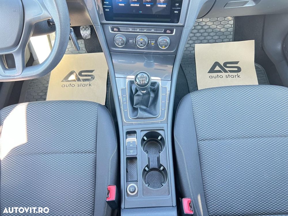 Volkswagen Golf 1.0 TSI Trendline - 29