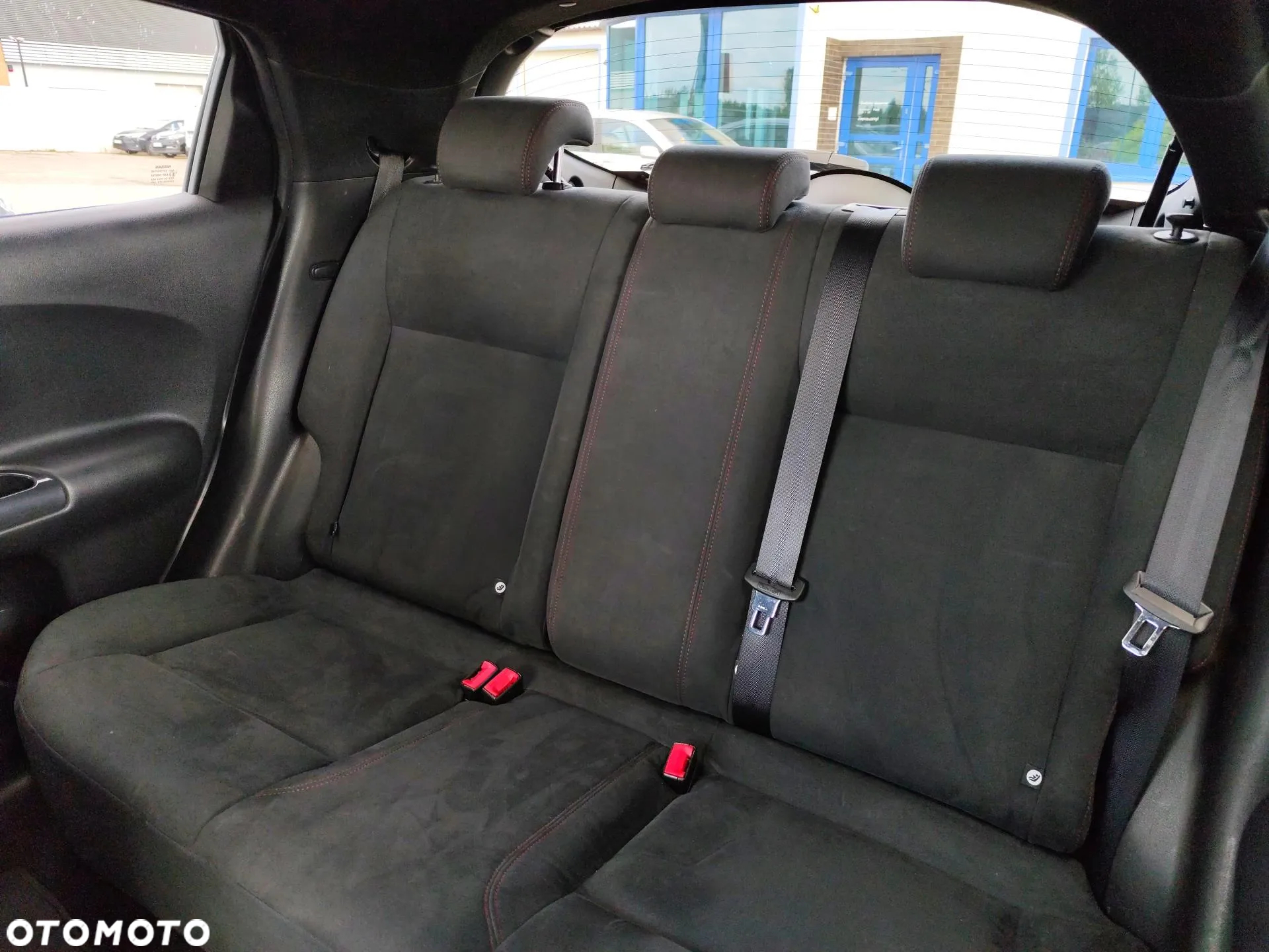 Nissan Juke 1.6 DIG-T Nismo RS 4WD Xtronic EU6 - 16