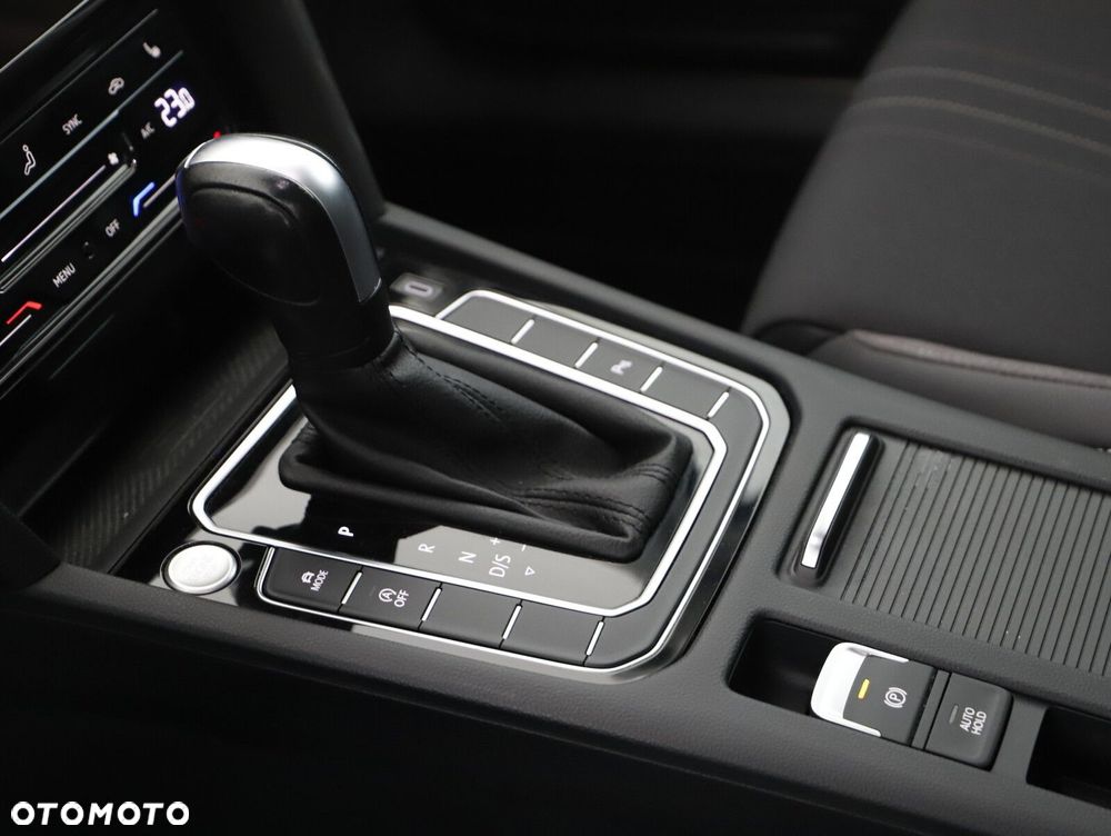 Volkswagen Passat Alltrack 2.0 TSI 4Mot DSG - 14