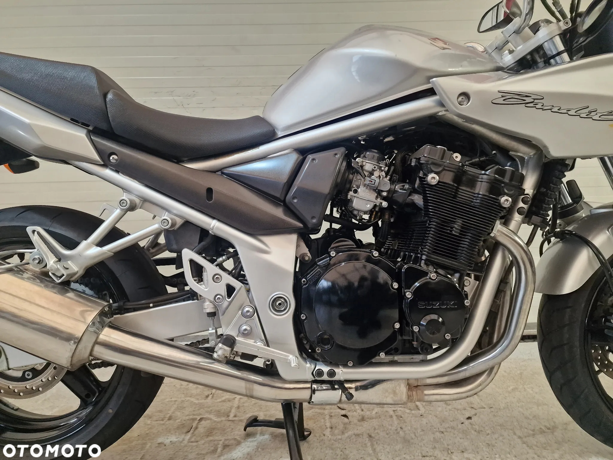 Suzuki Bandit - 23