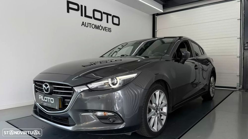 Mazda 3 Hatchback - 2