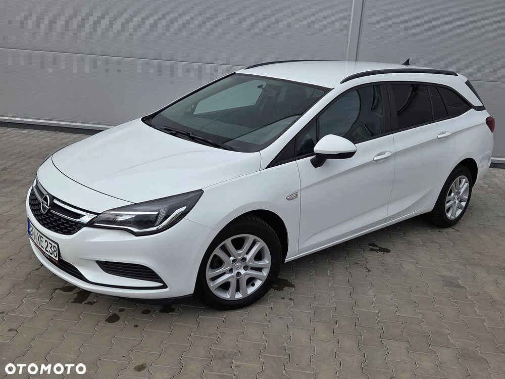 Opel Astra 1.6 CDTI Sports Tourer Active - 11