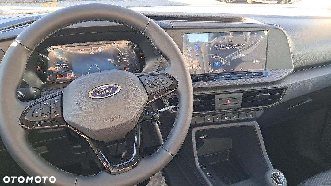 Ford Tourneo Connect - 15