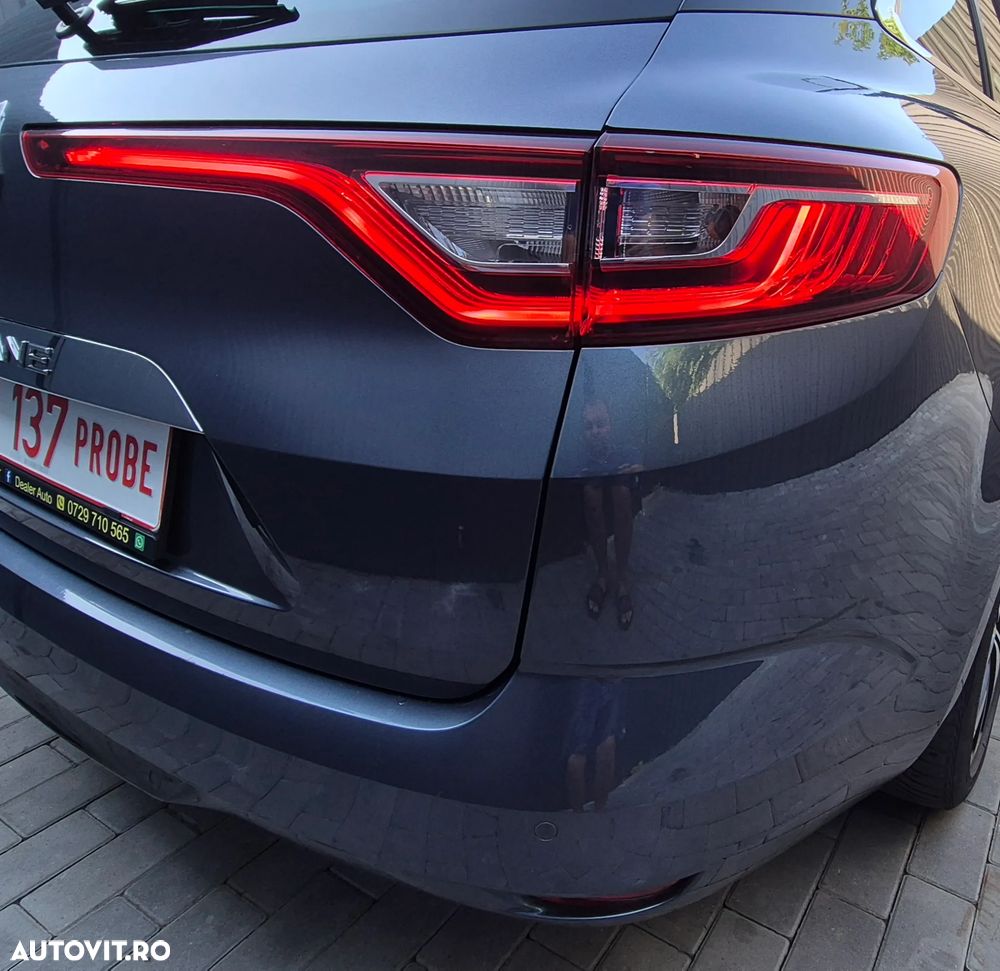 Renault Megane BLUE dCi 115 BOSE EDITION - 9