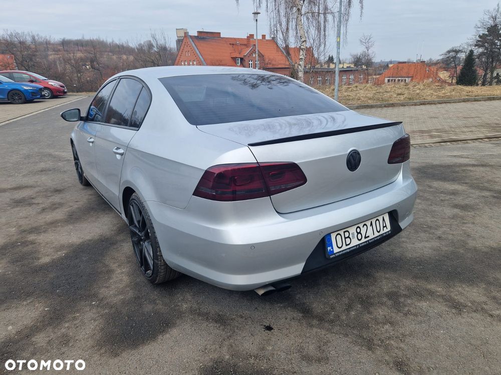 Volkswagen Passat 1.8 TSI Trendline - 6