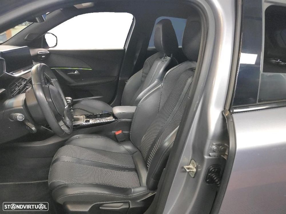 Peugeot 2008 1.5 BlueHDi GT - 6