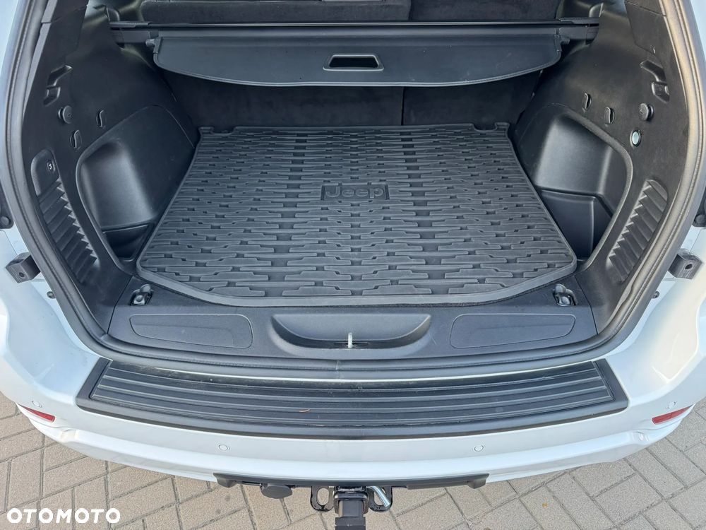Jeep Grand Cherokee 3.6 V6 Laredo - 13