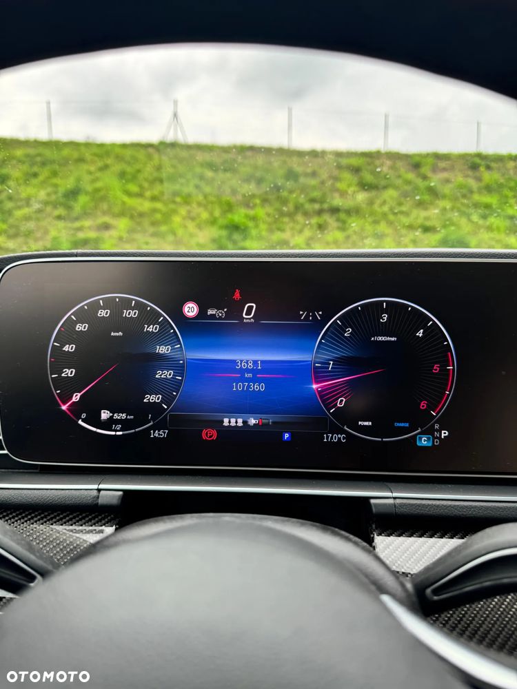 Mercedes-Benz GLE - 25