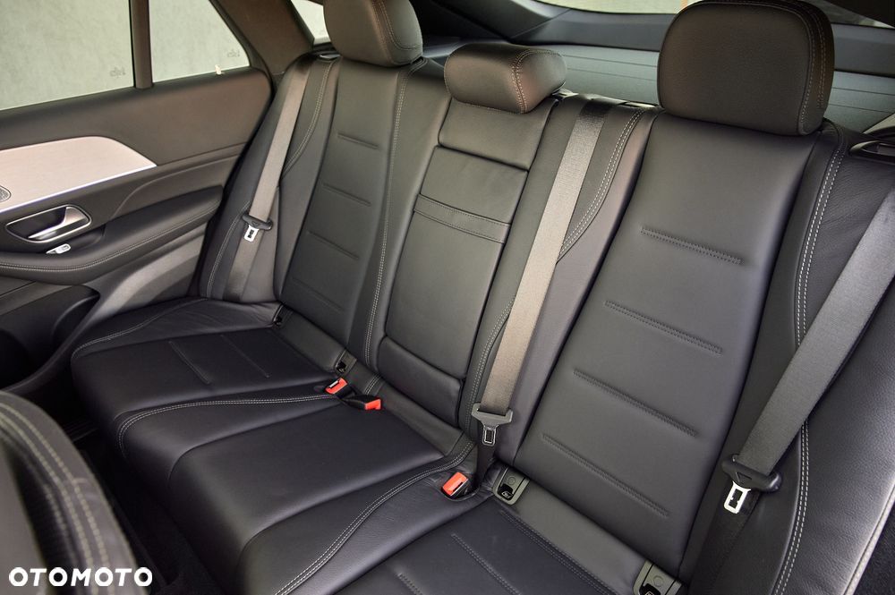 Mercedes-Benz GLE 300 d mHEV 4-Matic AMG Line - 26