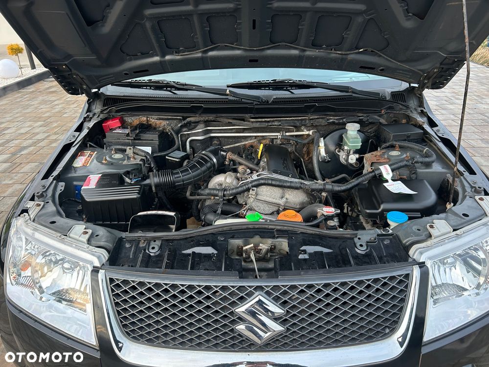 Suzuki Grand Vitara 1.6 - 14