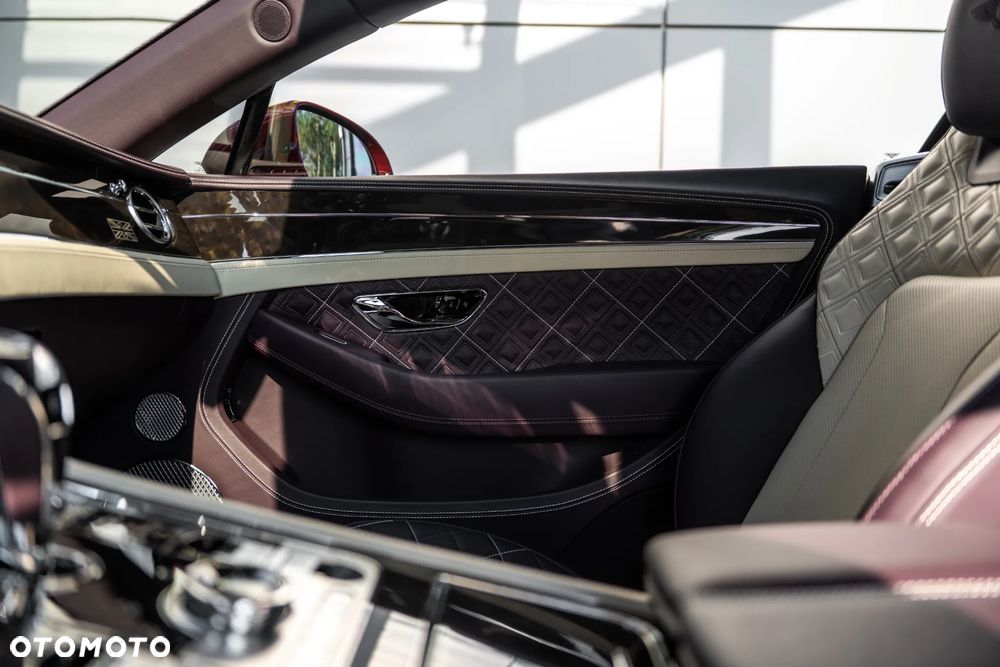 Bentley Continental GT - 19