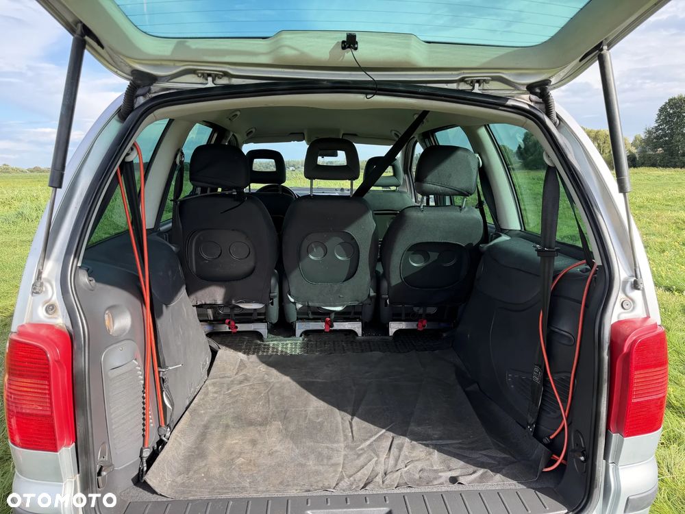 Seat Alhambra 1.9 TDI Reference - 21