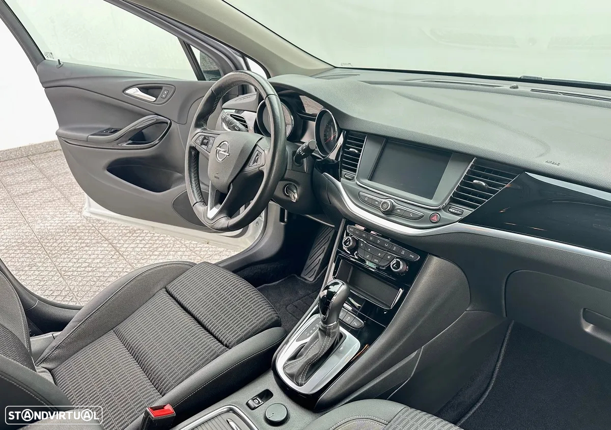 Opel Astra Sports Tourer 1.5 D S&S Auto Elegance - 9