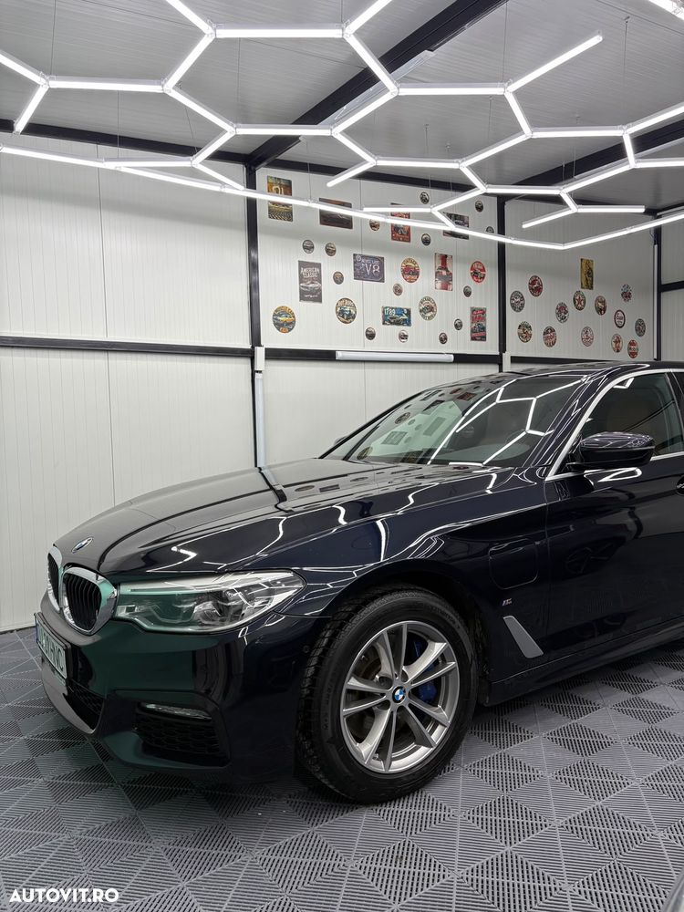 BMW Seria 5 2018 photo 3