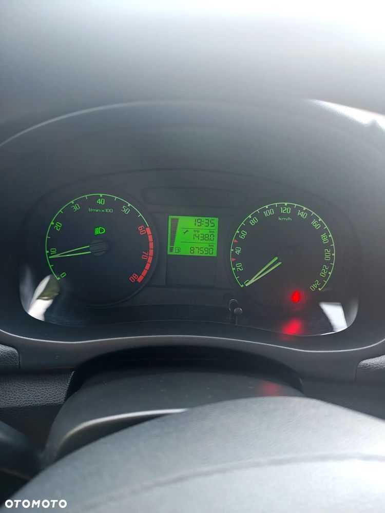 Skoda Fabia 1.2 12V Junior - 8