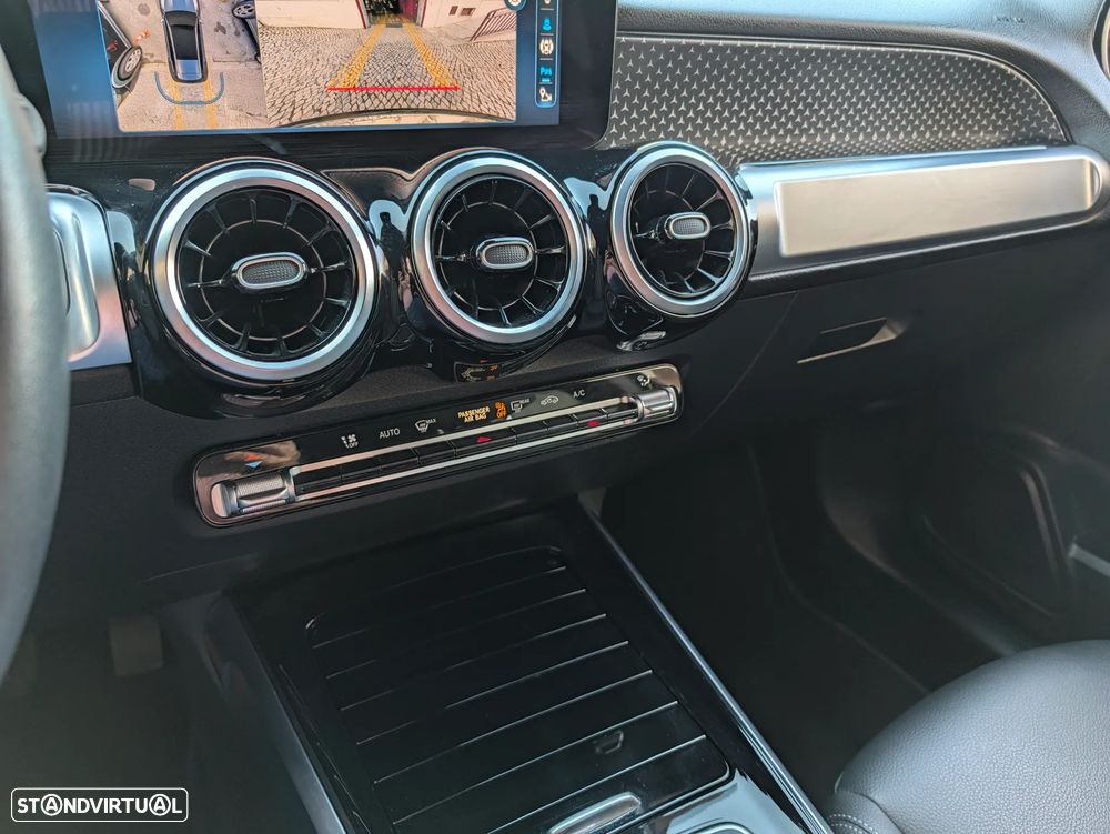 Mercedes-Benz GLB 200 Progressive - 23