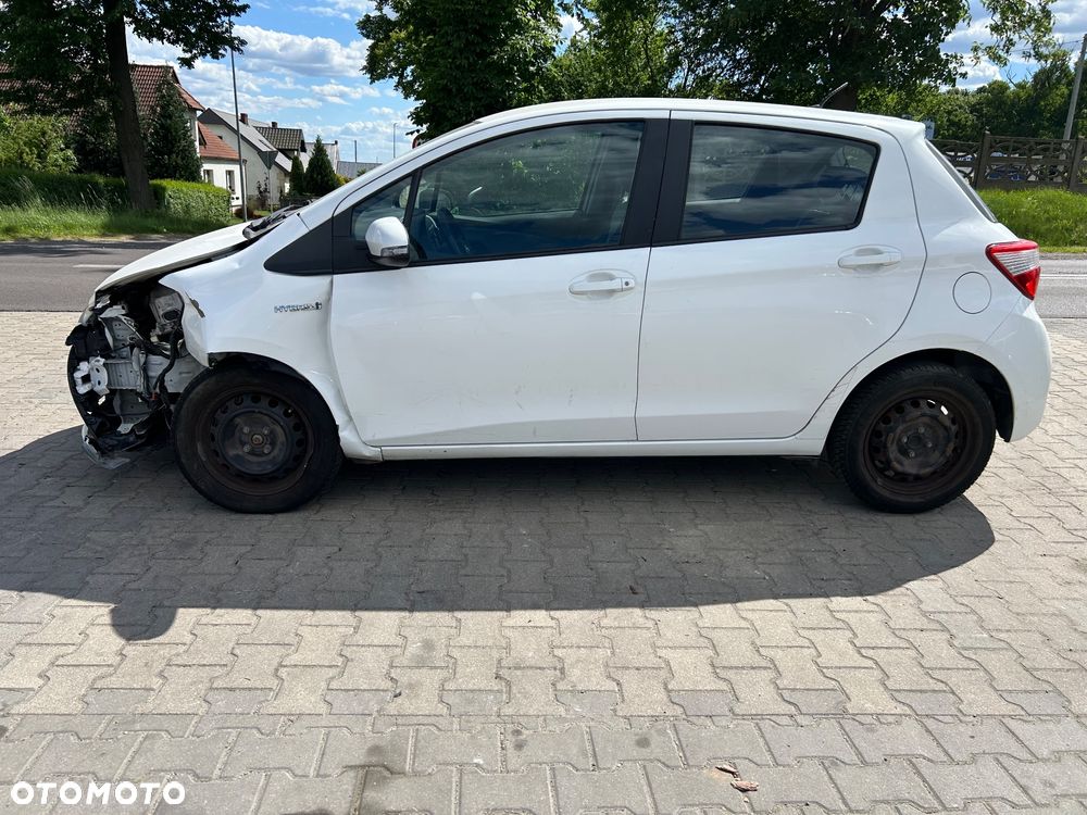 Toyota Yaris - 5