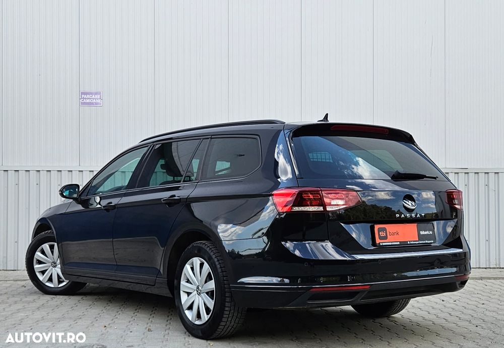 Volkswagen Passat - 3