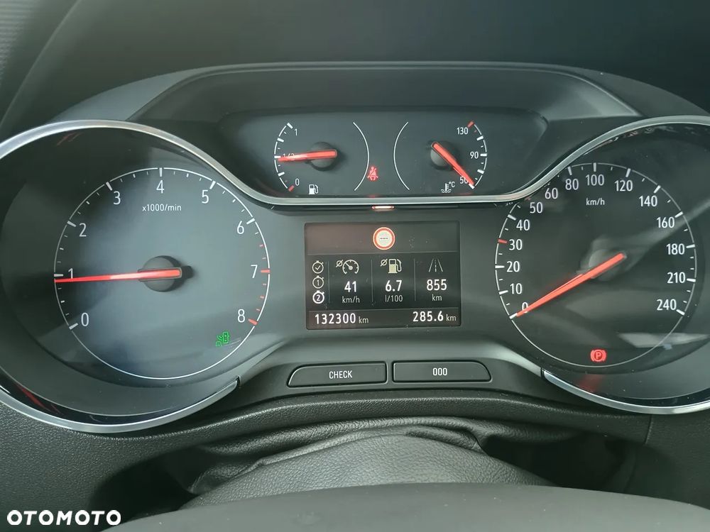 Opel Crossland X 1.2 T Edition S&S - 12