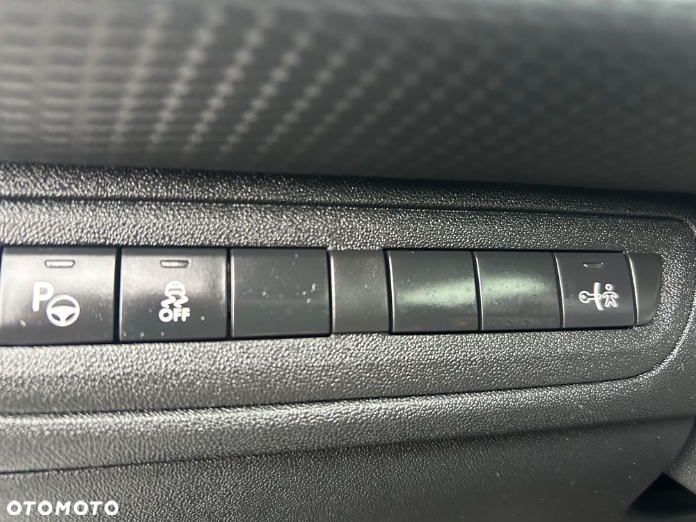 Peugeot 2008 PureTech 82 Access - 39