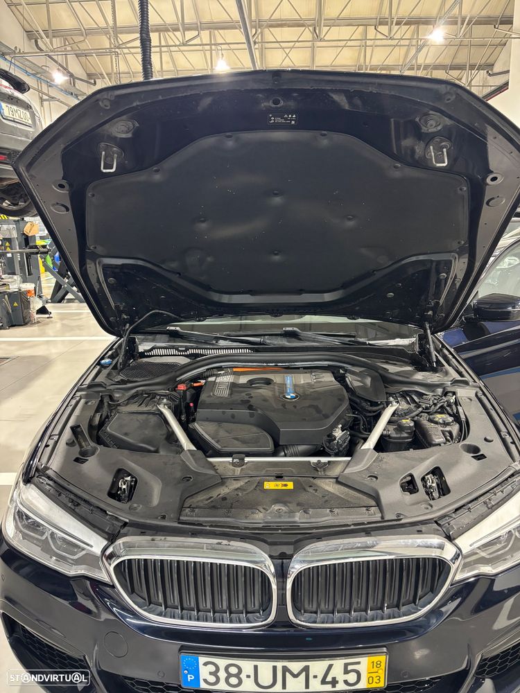 BMW 530 e iPerformance Pack M - 24