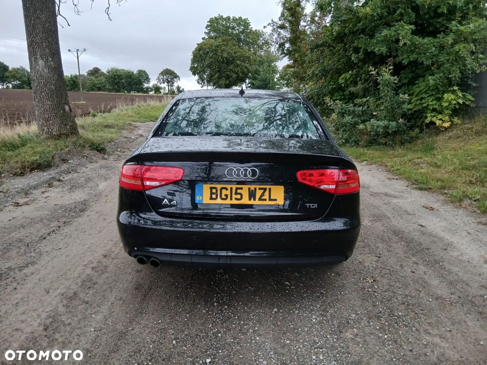 Audi A4 Limousine - 10