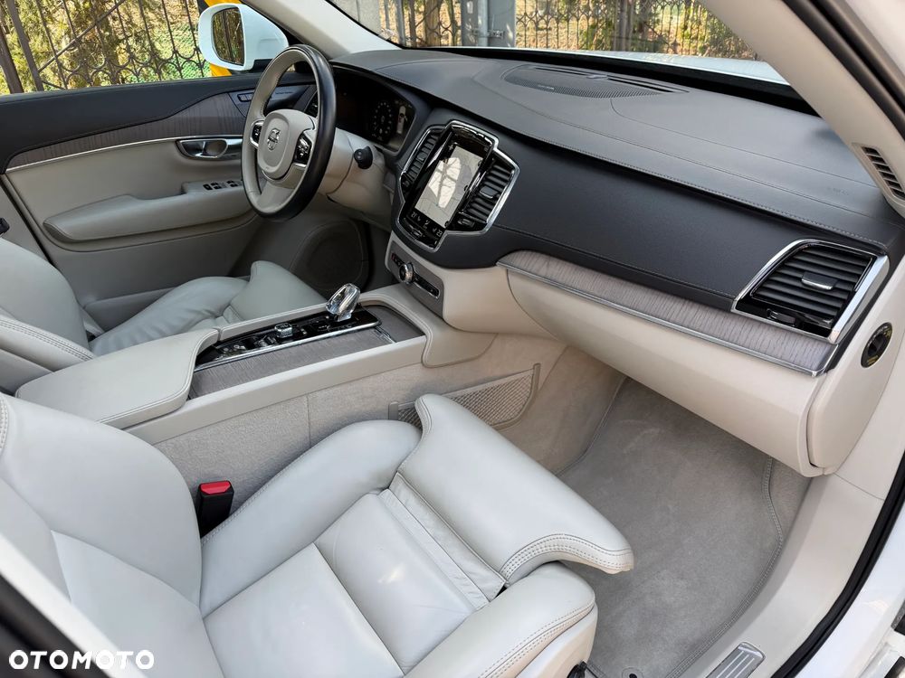 Volvo XC 90 D5 AWD Inscription - 12
