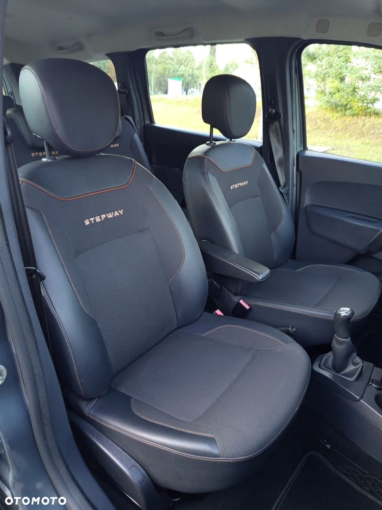 Dacia Lodgy 1.2 TCe Stepway S&S EU6 - 18