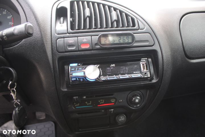 Citroën Saxo 1.1 SX - 8