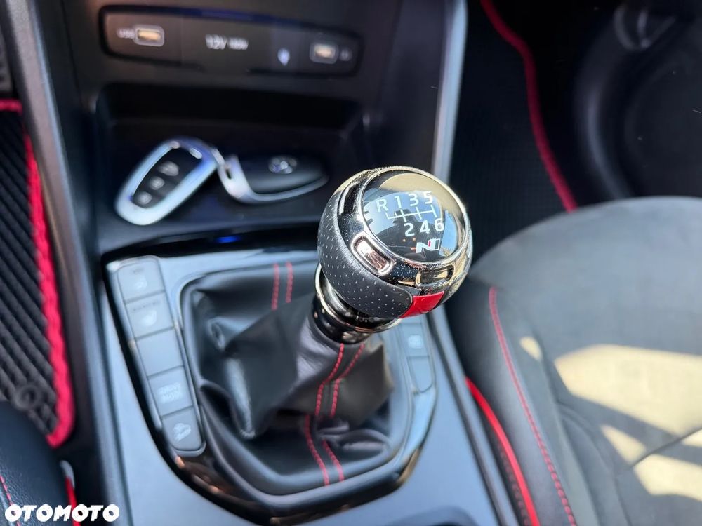 Hyundai Tucson 1.6 T-GDi 48V-Hybrid 2WD N Line - 27