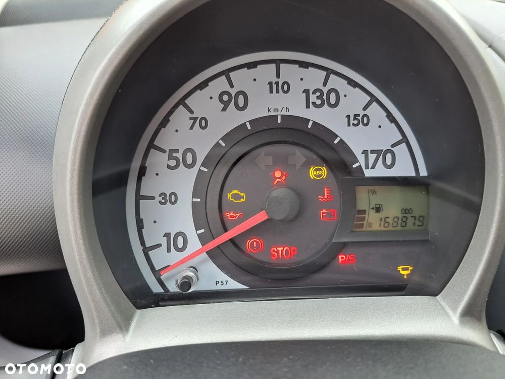 Toyota Aygo 1.4 d Luna - 9