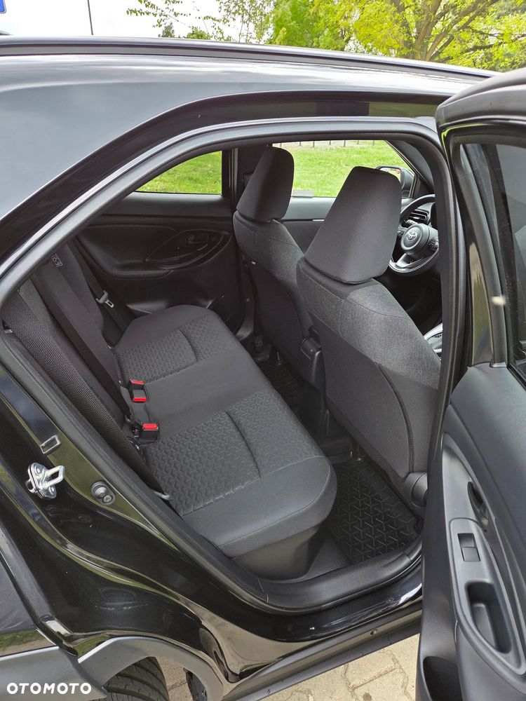 Toyota Yaris Cross Hybrid 1.5 Comfort AWD - 10